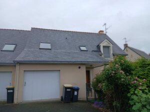 Démoussage d&rsquo;une toiture à Trélazé